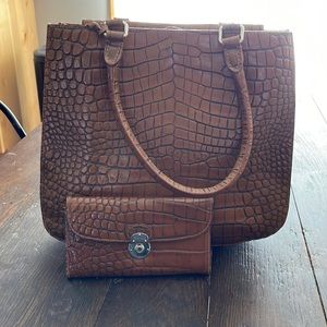 Dooney & Bourke purse